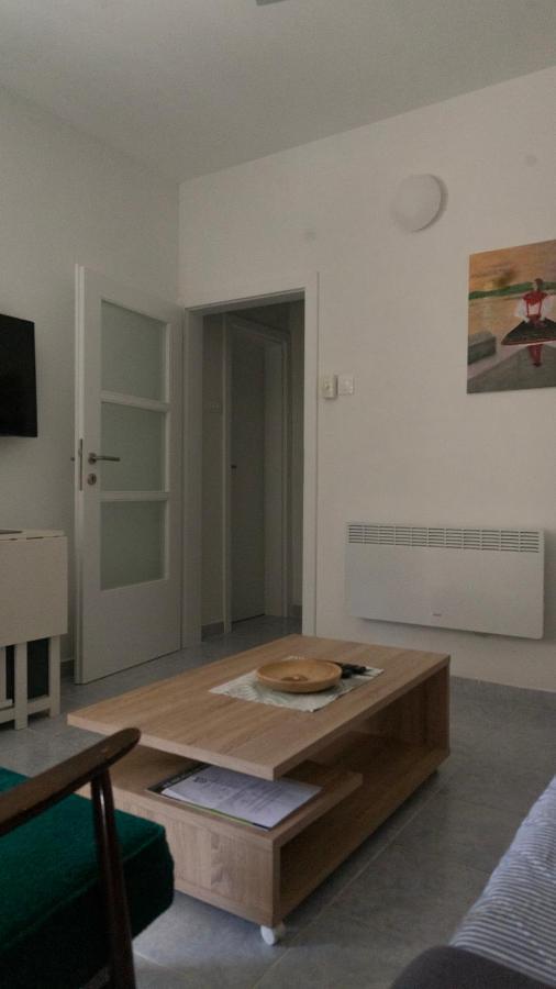 Apartmani Gaj มาลินสกา ภายนอก รูปภาพ