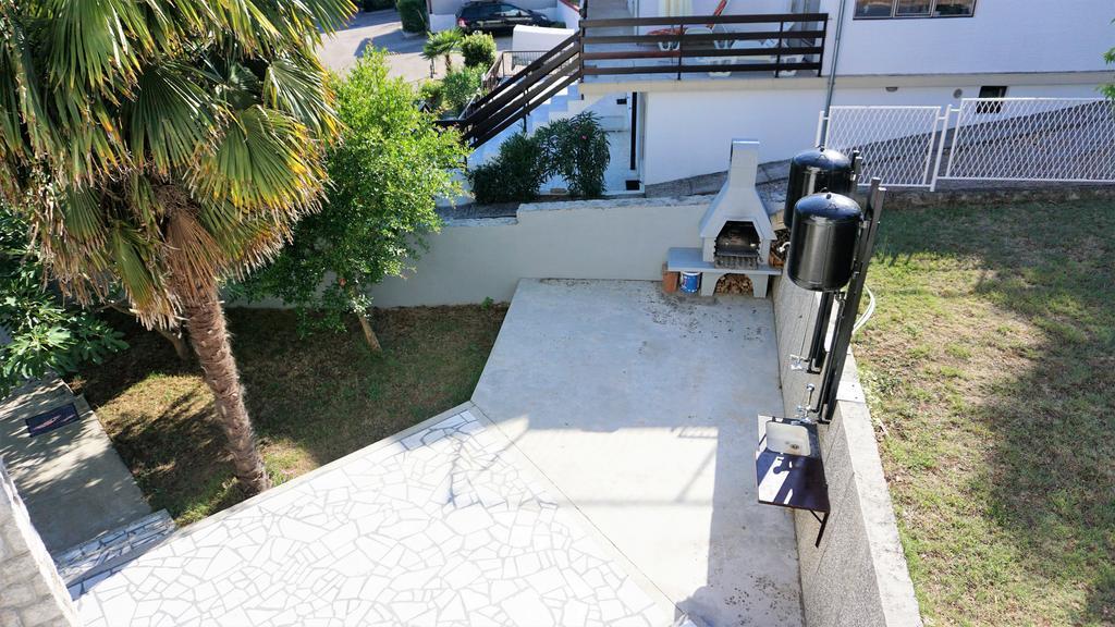 Apartmani Gaj มาลินสกา ภายนอก รูปภาพ